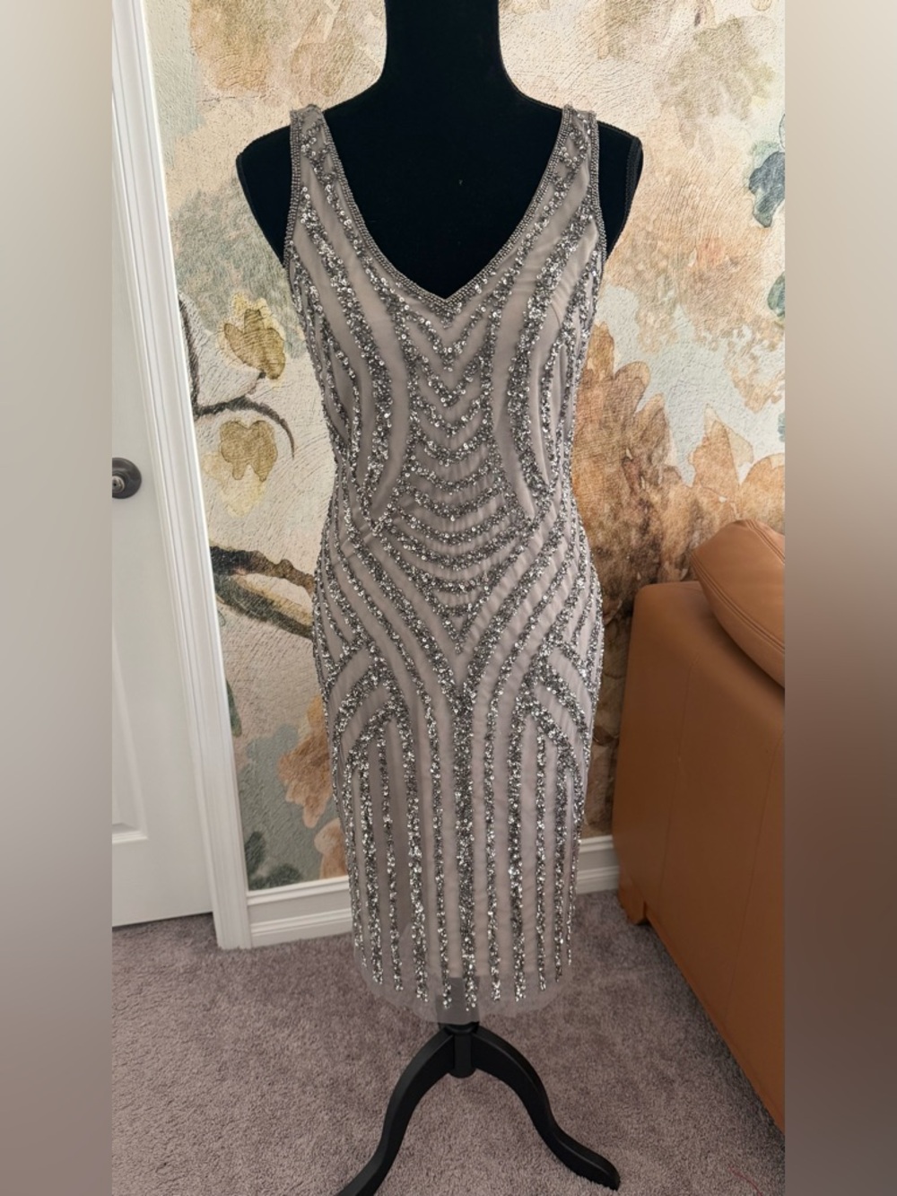 Adrianna Papell Silver Beaded Taupe Sheath Party Sequins Dress 6